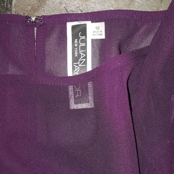 ⭐NWT NY Julian Taylor lace plum dress - Picture 7 of 9